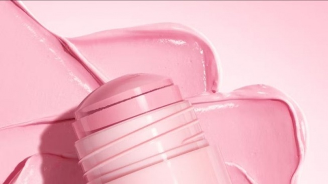 Glad2Glow Brightening Clay Stick 1/2/3pcs Pomegranate Niacinamide (Shopee/Glow Muse)
