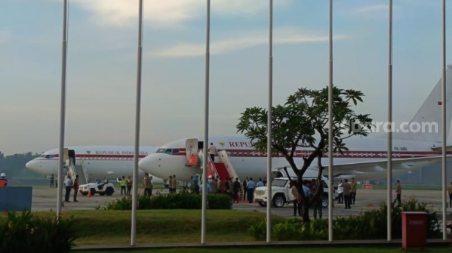 Presiden Prabowo Subianto bertolak ke Brunei Darussalam, pada Rabu (14/5/2025) pagi. Prabowo berangkat dari Lapangan Udara Halim Perdanakusuma, Jakarta Timur. (Suara.com/Novian)