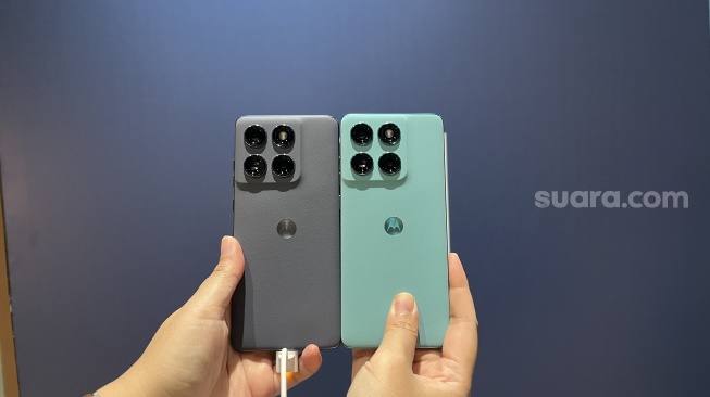 Motorola Edge 60 Fusion yang resmi dirilis ke Indonesia lewat acara peluncuran yang digelar di Wisma 46, Jakarta, Rabu (14/5/2025). [Suara.com/Dicky Prastya]