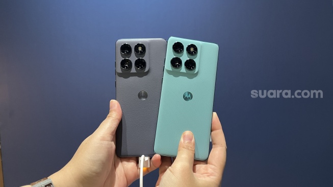 Motorola Edge 60 Fusion yang resmi dirilis ke Indonesia lewat acara peluncuran yang digelar di Wisma 46, Jakarta, Rabu (14/5/2025). [Suara.com/Dicky Prastya]