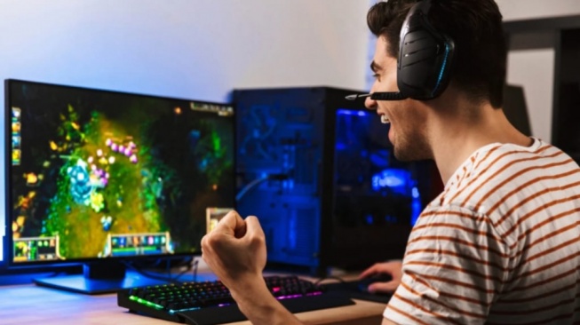 Wajah Baru Gaming dan Gambling di Era Digital: Antara Hiburan dan Kecanduan