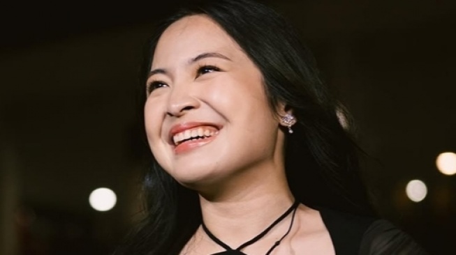 Prestasi dan Kontroversi Bernadya, Terbaru Dituding Terjemahkan Lagu Barat