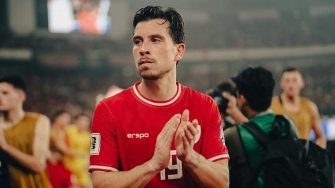 Almere City Degradasi, 3 Klub Liga 1 Ini Bisa Jadi Opsi Thom Haye