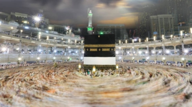 6 Doa dan Amalan Sunah Saat Tawaf yang Dianjurkan Ulama, Lengkap Arab dan Artinya