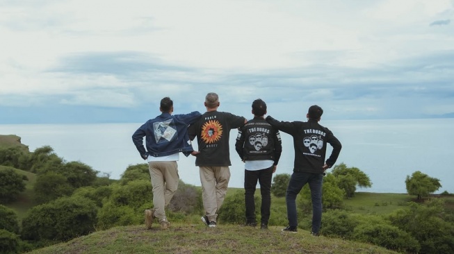 Rigen Rekelna Ungkap The Dudas Minus One Batal ke Pantai Lariti (Instagram)