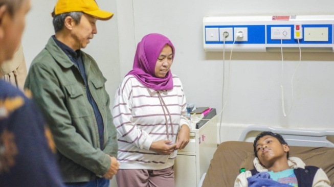 Solusi Ajaib Pemerintah, Anak Keracunan MBG Tapi Wacananya Malah Dibuatkan Asuransi