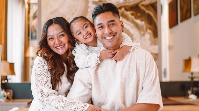 Siti Badriah Melahirkan Anak Kedua, Tanggal Lahirnya Bikin Salfok