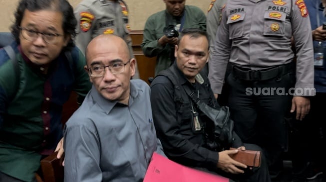 Hasyim Asy'ari Ungkap Sumber Informasi Pertemuan Hasto-Wahyu, dari Staf hingga Teman Lama
