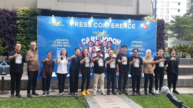 Grup band Wali dalam konferensi pers tur konser Wali Cari Jodoh ke Asia yang digelar di kawasan MH. Thamrin, Jakarta Pusat, Rabu, 15 Mei 2025. [Suara.com/Tiara Rosana]