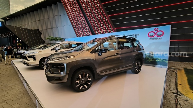 PT Mitsubishi Motors Krama Yudha Sales Indonesia (PT MMKSI), pada Jumat (16/5/2025) meluncurkan Mitsubishi New Xpander dan Mitsubishi New Xpander Cross di Jakarta. [Suara.com/Liberty Jemadu]