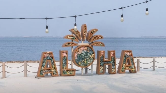Nikmati Akhir Pekan dengan Wisata Pantai Bernuansa Religi: Harmoni Doa hingga Kuliner Jadi Satu