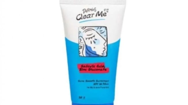 Dermies Clear Me Acne Smooth Sunscreen SPF 30 PA++. [Blibli]