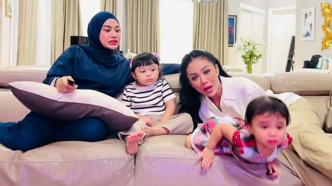 Kris Dayanti Berharap Punya Cucu Lagi (Instagram)