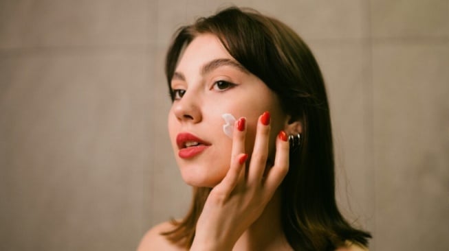 ilustrasi sunscreen (unsplash)
