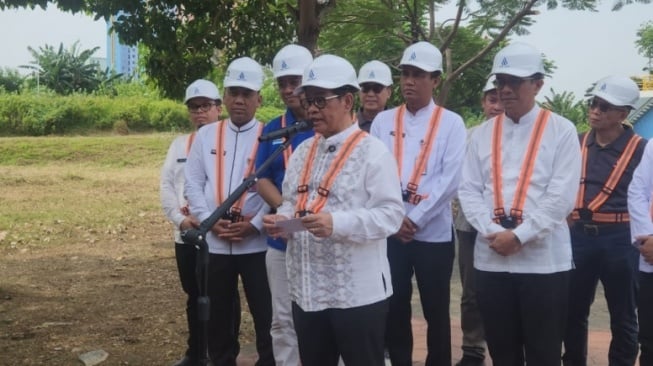 Keruk Kali Cakung Lama, Pramono Janji Tak Gusur Rumah Warga: Sama Sekali Tidak!
