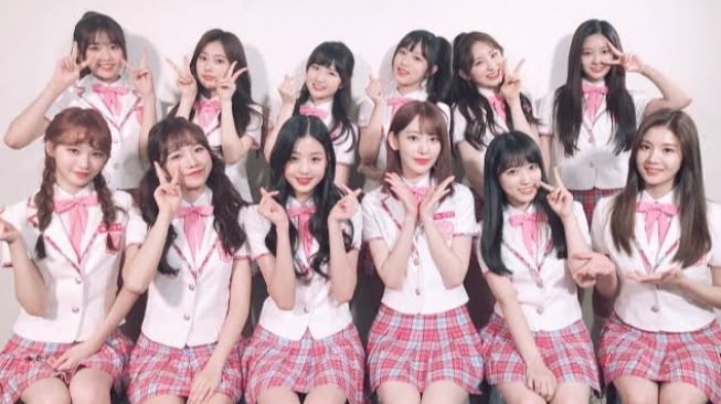 Membongkar Sisi Kreatif Fandom K-Pop di Tengah Stigma Sosial