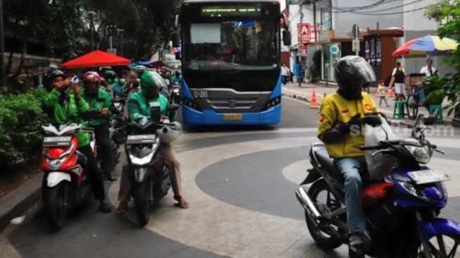 Diklaim Ratusan Ribu Ojol Demo, Faktanya Cuma Ratusan, Ini Alasannya!