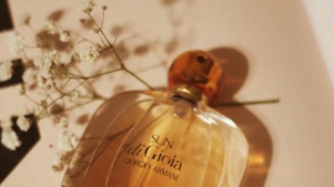 7 Rekomendasi Parfum Aroma Melati: Wangi Semerbak, Cocok untuk Musim Hujan