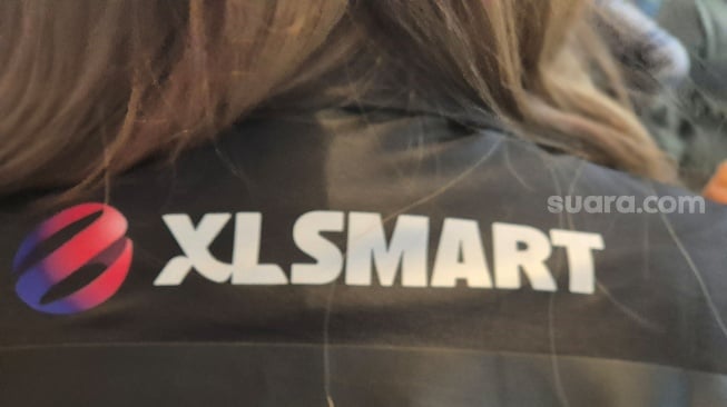 XLSMART Tawarkan eSIM Gratis dan Kuota Gede untuk Pengguna OPPO & Samsung