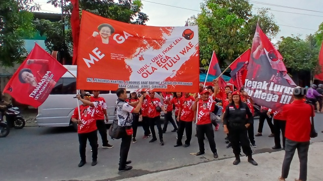 Kader PDIP Solo Deklarasikan Dukung Megawati Tetap Jadi Ketua Umum