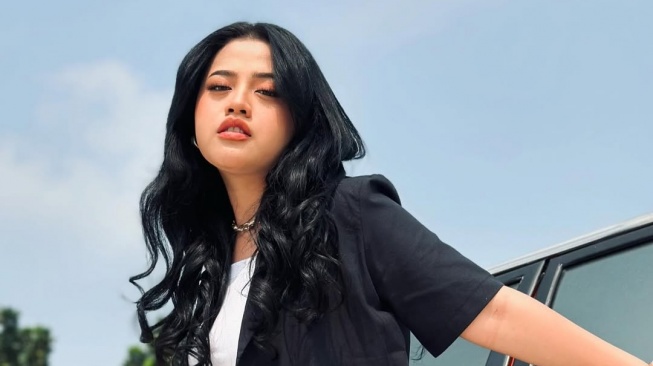 Shabrina Leanor Beragama Apa? Berikut Profil Lengkap Juara Indonesian Idol 2025. [Instagram shabrina_leonita]