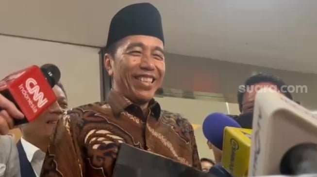 Ngaku Tak Masalah jadi Terlapor Kasus Ijazah Palsu, Jokowi: Saya Kasihan, tapi Ini Sudah Keterlaluan