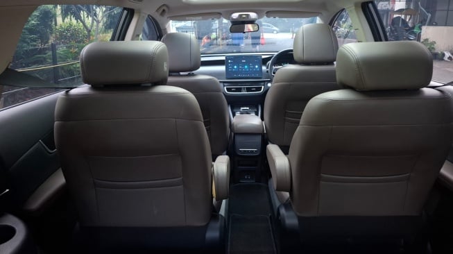 Bagian Kabin Interior BYD M6. (Foto: SUARA.com/Manuel Jeghesta)