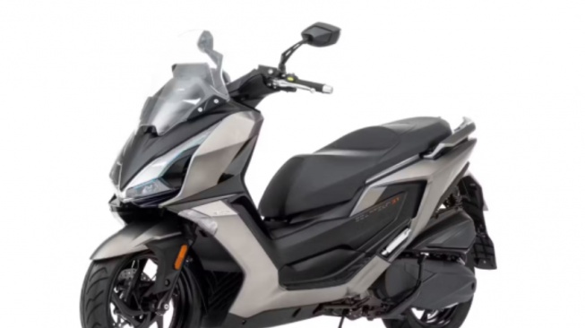 Kymoc Downtown GT 350i TCS, penantang Yamaha XMAX (2banh.vn)