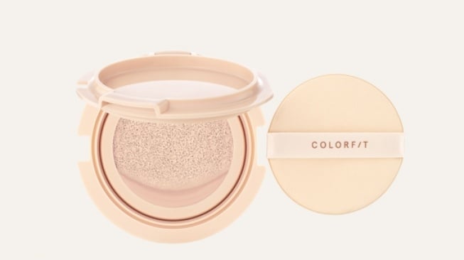 Wardah Colorfit Perfect Glow Cushion SPF 33 PA++. [wardahbeauty.com]