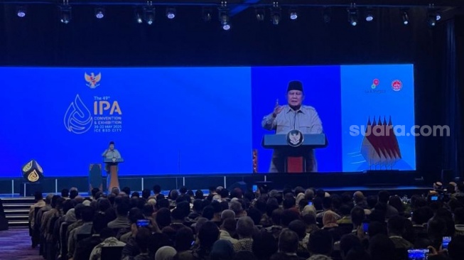 Wajib Nurut, Prabowo: Pejabat Tak Mau Sederhanakan Regulasi, Saya akan Copot!