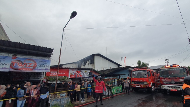 Nasib 1.600 Pekerja Garmen Sleman di Ujung Tanduk Pasca Kebakaran, Ini Langkah Pemkab jika Ada PHK