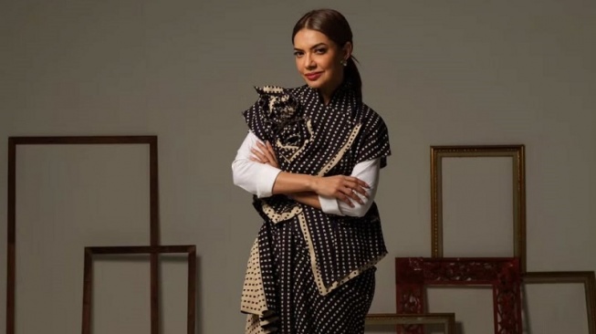 Berusaha Tegar Suami Meninggal, Najwa Shihab Sempat Bisikan Ini ke Pelayat yang Datang