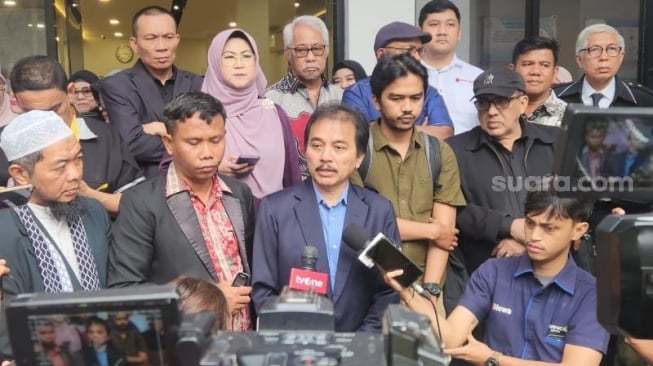 Dipolisikan Jokowi Pakai UU ITE, Roy Suryo Tak Terima: Saya Perancangnya!