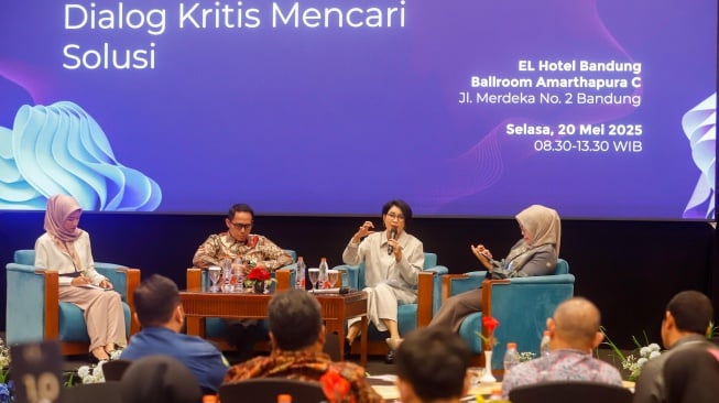 Dialog Kritis Mencari Solusi” yang diselenggarakan oleh Suara.com dan Core Indonesia