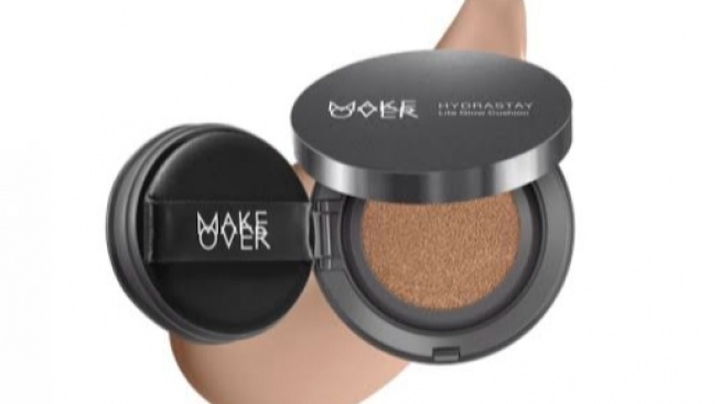 MAKE OVER Hydrastay Lite Glow Cushion