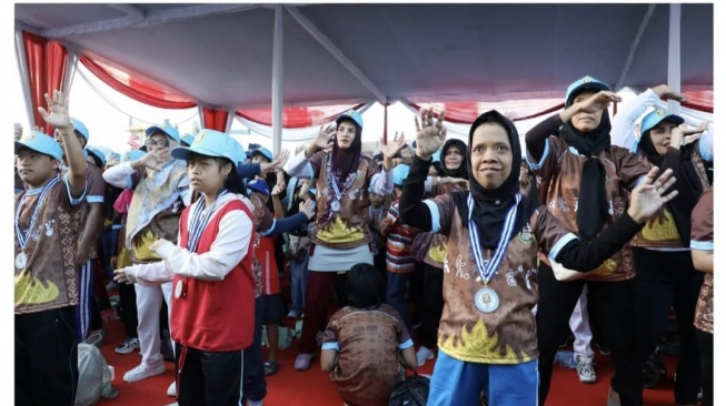 Disabilitas Bukan Halangan: Kisah Inspiratif di Balik Rekor MURI yang Memukau
