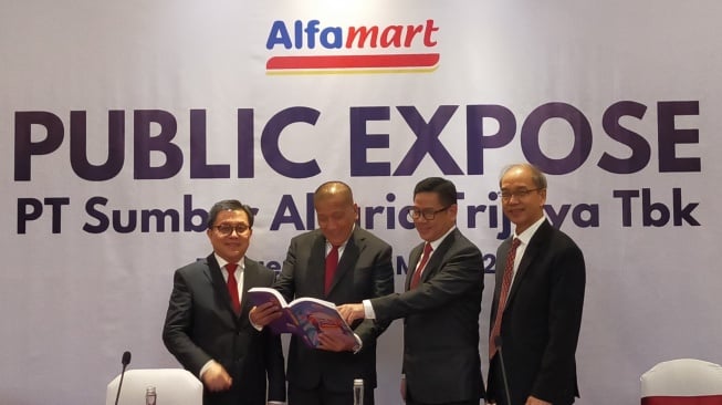RUPS Tahunan 2025 PT Sumber Alfaria Trijaya Tbk - RUPST Alfamidi: Bertumbuh dengan Harga Kompetitif