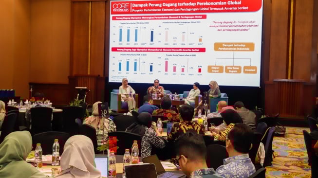 Dialog Kritis Mencari Solusi yang diselenggarakan oleh Suara.com dan Core Indonesia