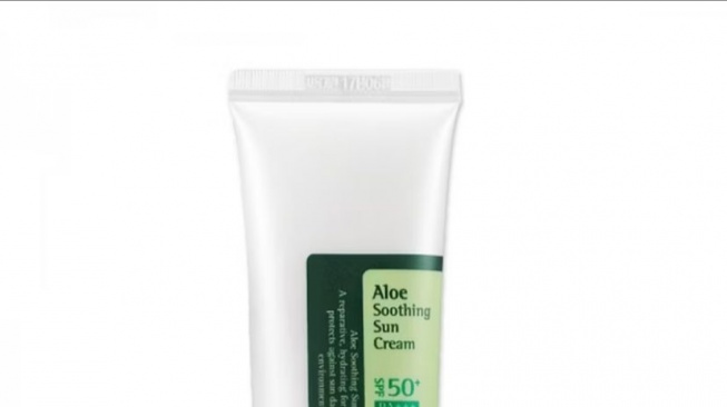 COSRX Aloe Soothing Sun Cream SPF 50+ PA+++ (Shopee/Edit by Sociolla)