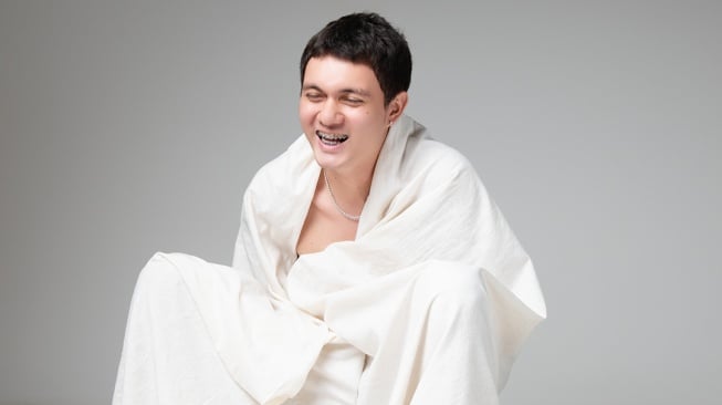 Nyoman Paul melepas debut albumnya yang diberi tajuk LUAP. [istimewa]