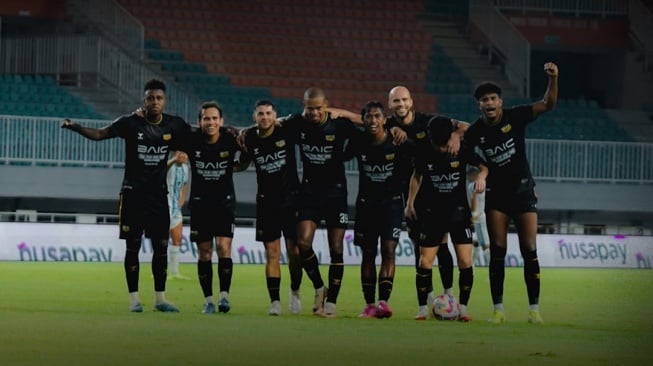 Dewa United ke AFC Challenge League usai Sikat PSBS Biak, Persija Tahan MU di JIS