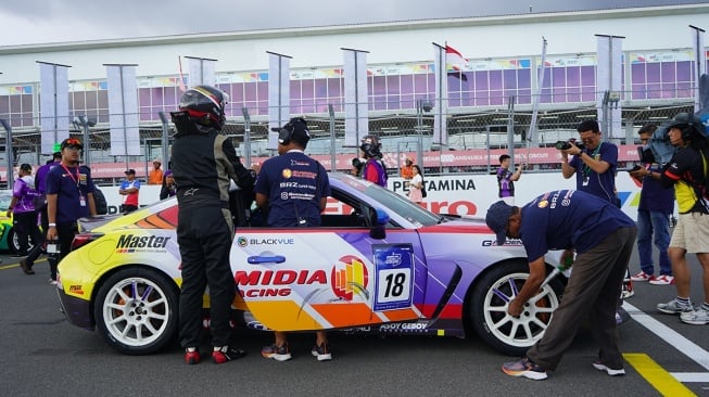 Autochem bertindak sebagai salah satu sponsor acara Drift Camp yang bertujuan untuk mengedukasi dan menjaring drifter-drifter muda yang memiliki potensi di ajang Mandalika Festival of Speed 2025. (Foto: Autochem).