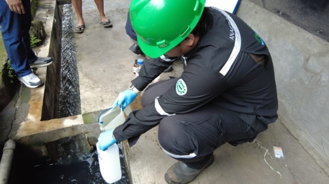 Perusahaan di Bogor Timur Kedapatan Buang Limbah B3 Sembarangan