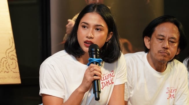 Aghniny Haque dan Epy Kusnandar akan membintangi film horor Selepas Tahlil. [Bion Studios]