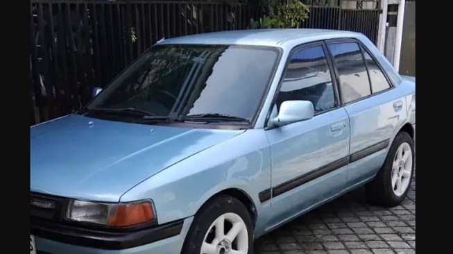 Mazda Interplay (Olx)
