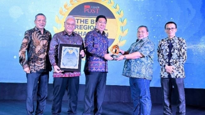 Bank Sumsel Babel terima penghargaan nasional
