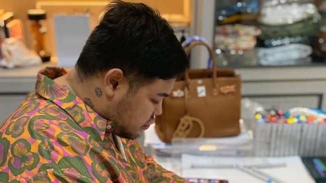 Ivan Gunawan beli tanah 450 m untuk membangun mesjid (Instagram)