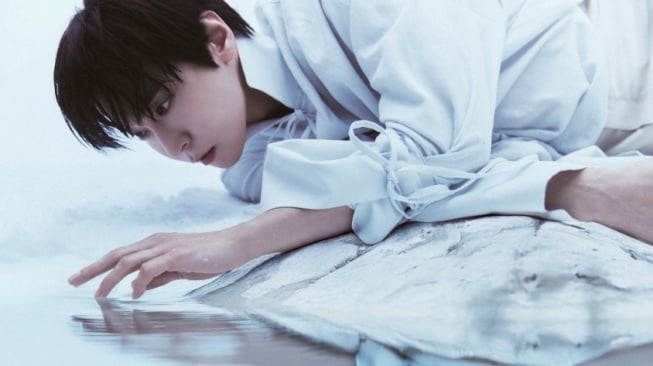 Doyoung NCT Beri Pesan Penyemangat untuk Para Pemimpi di Lagu First Step