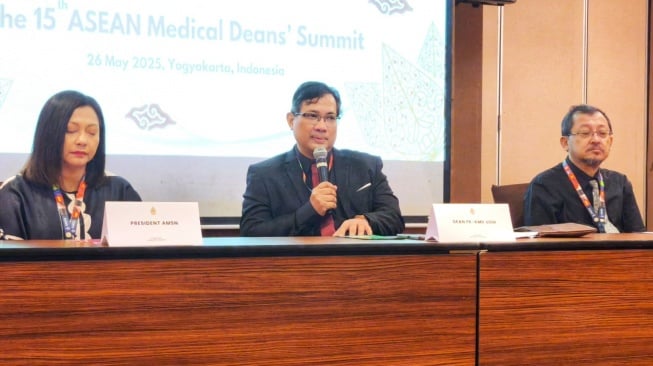 UU Kesehatan Dikritik Habis: Akademisi Kedokteran Khawatirkan Masa Depan Pendidikan & Layanan Kesehatan