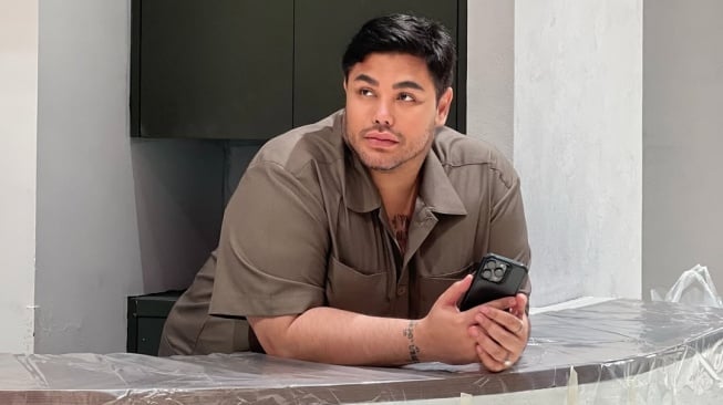 Ivan Gunawan beli tanah 450 m untuk membangun mesjid (Instagram)